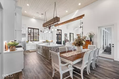 Dining - 5296 Linton Cutoff Rd, Benton, LA 71006 photo 1 of 1