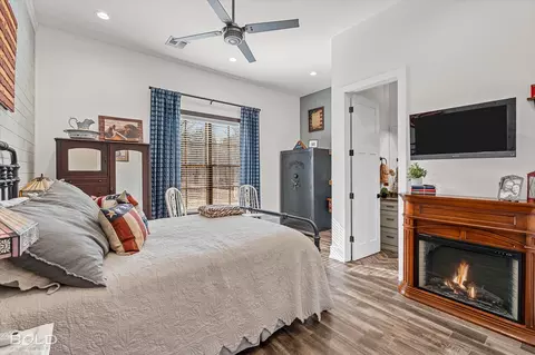 Bedroom - 5296 Linton Cutoff Rd, Benton, LA 71006 photo 3 of 5