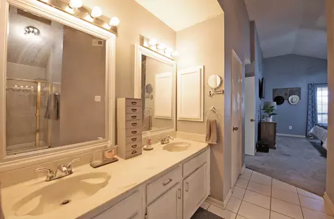 Bath - 1731 Doubletree Pl, Mesquite, TX 75149 photo 1 of 4