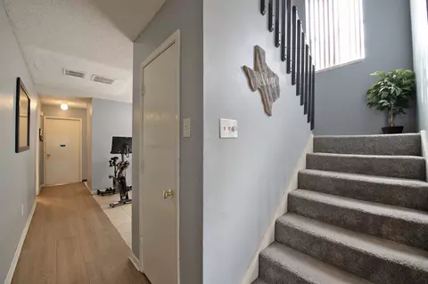 Entry Way - 1731 Doubletree Pl, Mesquite, TX 75149 photo 1 of 4