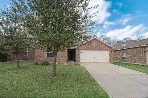 1904 Fairbanks Dr, Princeton, TX 75407