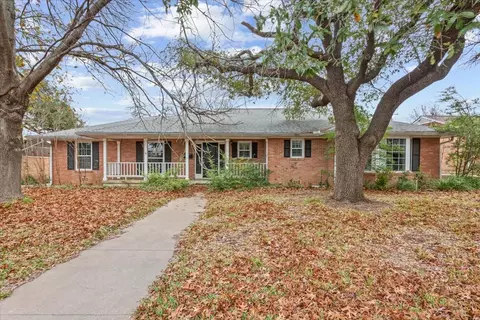 2917 Braemar Dr, Waco, TX 76710
