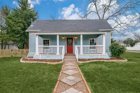 702 Kernodle St, Rockwall, TX 75087