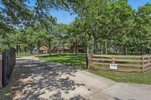 1189 W Jeter Rd, Bartonville, TX 76226