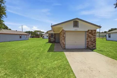 1572 Reef Dr, Pelican Bay, TX 76020