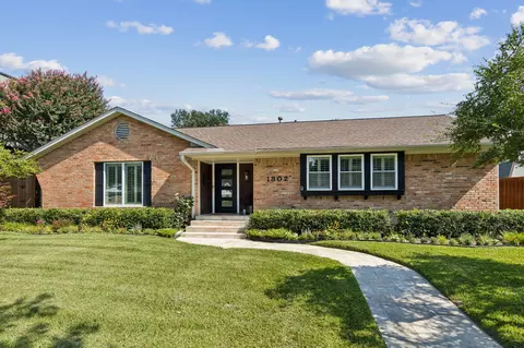 1302 Cheyenne Dr, Richardson, TX 75080