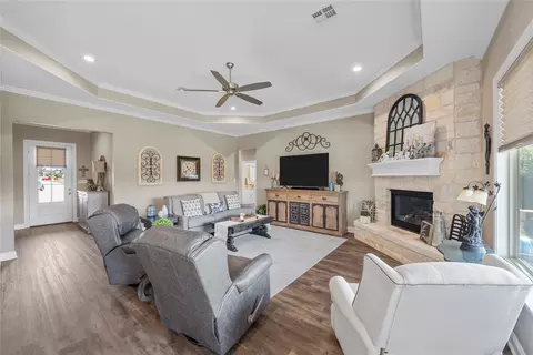 10133 T Bury Ln, Waco, TX 76708 photo 5