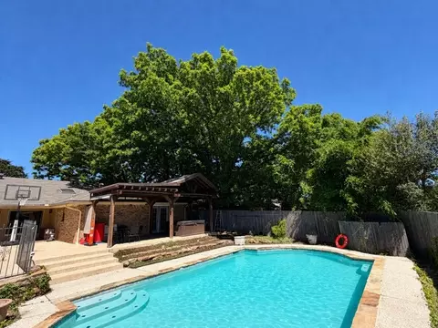 1214 Fawn Ridge Dr, Duncanville, TX 75137