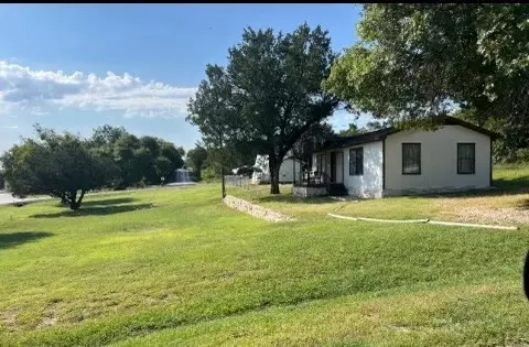 2605 Pinoak St, Granbury, TX 76048