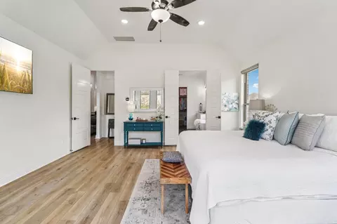Bedroom - 6725 Elderberry Way, Argyle, TX 76226 photo 4 of 5