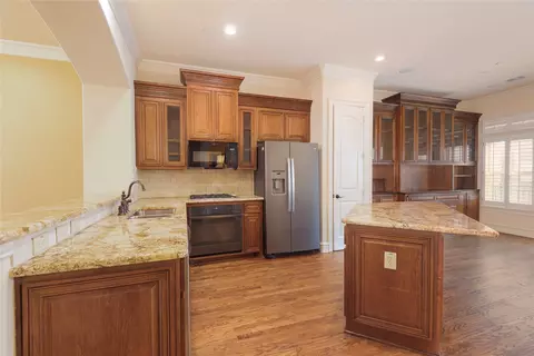 7920 Bishop Rd, Plano, TX 75024