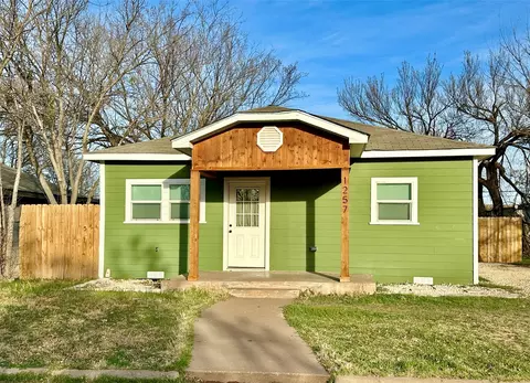 1257 Pecan St, Abilene, TX 79602