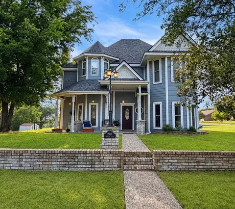 2905 Freedom Cir, Copperas Cove, TX 76522