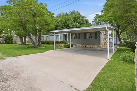 3409 Tahitian Ct, Granbury, TX 76048