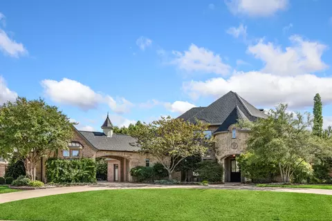 3305 Clubview Dr, Argyle, TX 76226