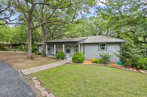 434 Crescent Dr, Pottsboro, TX 75076