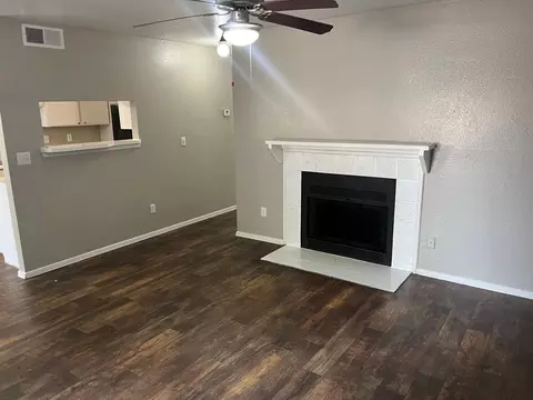 1122 Millview Dr #604, Arlington, TX 76012