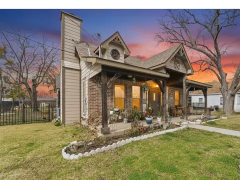 110 Reese St, Nevada, TX 75173