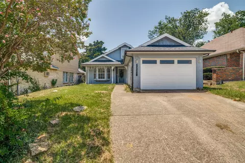 5529 Village Green Dr, Mesquite, TX 75150
