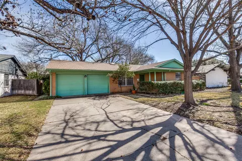 12018 Sunland St, Dallas, TX 75218