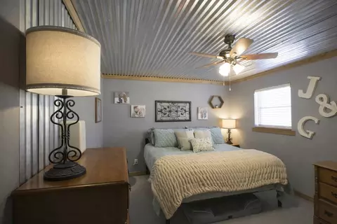 Bedroom - 1011 Red Rd, Howe, TX 75459 photo 1 of 3
