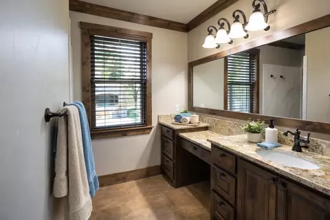 Bath - 1011 Red Rd, Howe, TX 75459 photo 3 of 5