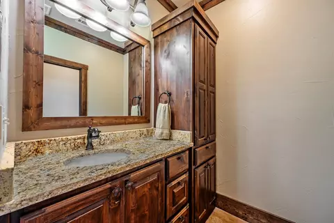 Bath - 1011 Red Rd, Howe, TX 75459 photo 2 of 4