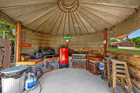 Kitchen - 1011 Red Rd, Howe, TX 75459 photo 5 of 7