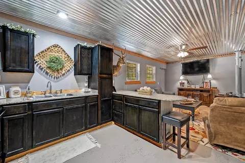 Kitchen - 1011 Red Rd, Howe, TX 75459 photo 7 of 7