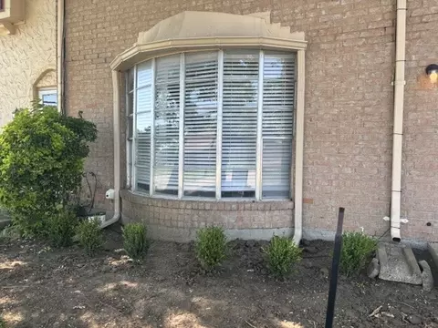74 E Mountain Creek Ct #2, Grand Prairie, TX 75052