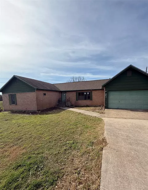 104 S Lilly St, Kosse, TX 76653