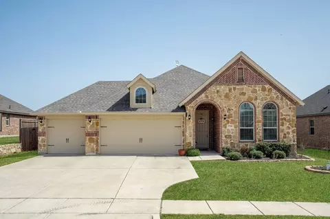 3724 Ranchers Rdg, Krum, TX 76249
