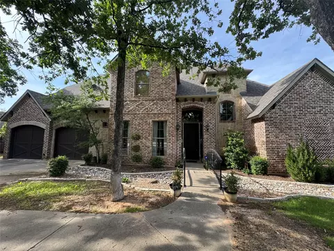 117 Woodland Dr, Krugerville, TX 76227