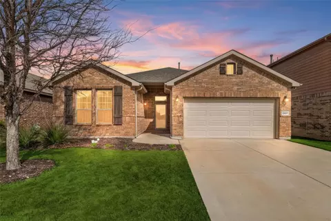 2437 Boot Jack Rd, Fort Worth, TX 76177