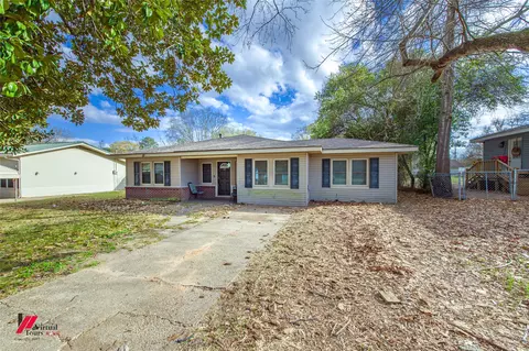 Exterior - 214 Ellis Dr, Minden, LA 71055 photo 6 of 7