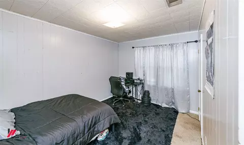 Bedroom - 214 Ellis Dr, Minden, LA 71055 photo 4 of 8