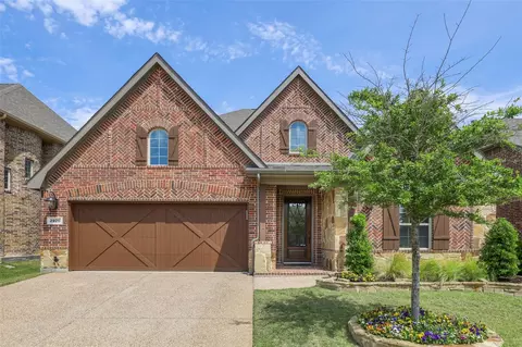 2920 Nottingham Ct, Trophy Club, TX 76262