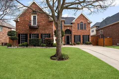 Exterior - 8314 Lighthouse Dr, Rowlett, TX 75089 photo 3 of 10
