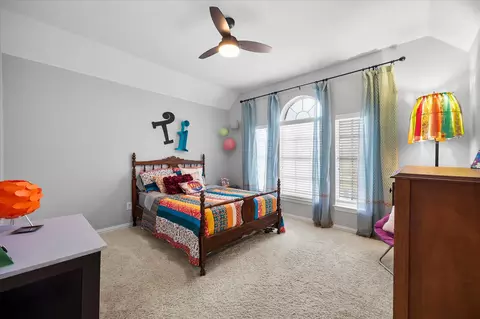 Bedroom - 8314 Lighthouse Dr, Rowlett, TX 75089 photo 5 of 7