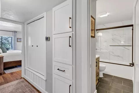Entry Way - 3033 Hells Gate Loop #E103, Strawn, TX 76475 photo 1 of 1
