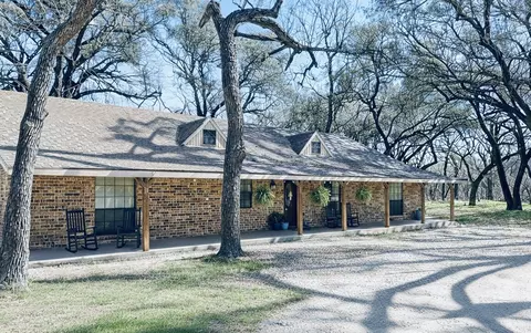 650 Highway 3200, Comanche, TX 76442