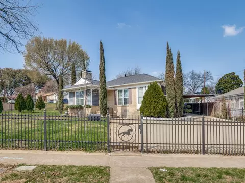 705 Reverchon Dr, Dallas, TX 75211