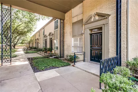 7404 W Northwest Hwy #1, Dallas, TX 75225
