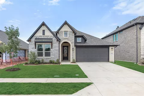 1282 Emily Dr, Trenton, TX 75490