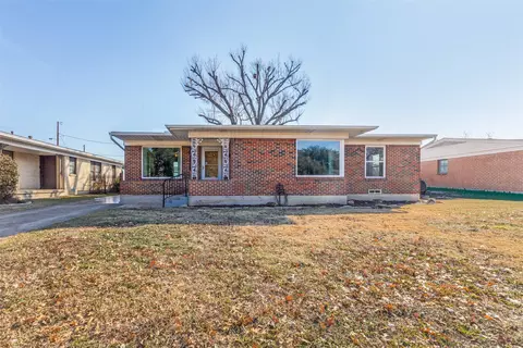 9308 Lindaro Ln, Dallas, TX 75228