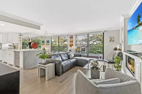 3621 Turtle Creek Blvd #2D, Dallas, TX 75219