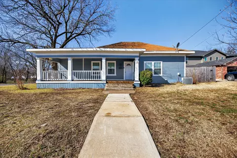 2200 N Hickory St, Sherman, TX 75092