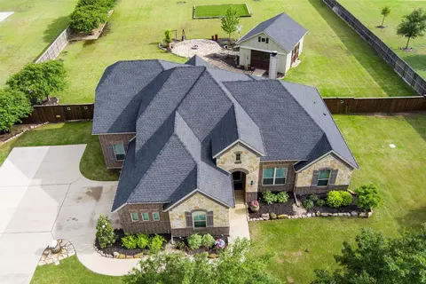 112 Shepherds Hill Rd, Waxahachie, TX 75165