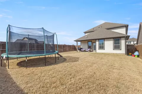 Exterior - 551 Ruthye Ln, Pilot Point, TX 76258 photo 6 of 6