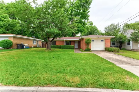 3558 Winston Rd, Fort Worth, TX 76109